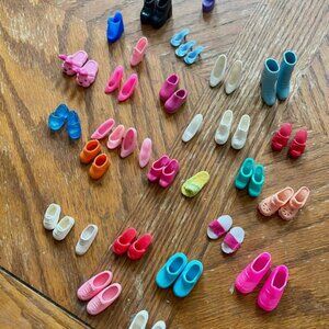 23 Pairs + Singles Barbie Doll Shoes Lot 1990 Flats Heels Boots